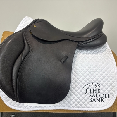 Image of 17.5 inch Black Country Wexford Brown Medium Wide