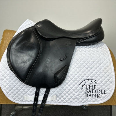 Image of 17 inch Fairfax Classic XC Monoflap Small Block MXC Black Adjustable