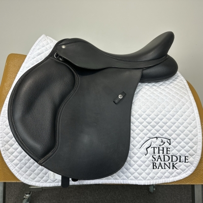 Image of 16.5 inch Wintec 500 Square Cantle SC AP All Purpose Black Adjustable