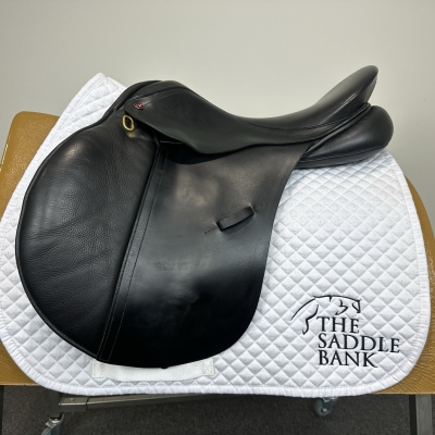 Image of 17.5 inch Albion K2 GP Black Medium Wide