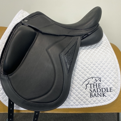 Image of 17 inch Ideal Technical and Traditional (T and T) Monoflap Dressage (Upgrade) Black Adjustable