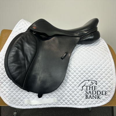 Image of 16.5 inch Kent and Masters Pony Club MPO Black Adjustable