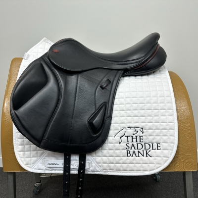Image of 17 inch Kent and Masters Competition Series Monoflap XC Black Adjustable